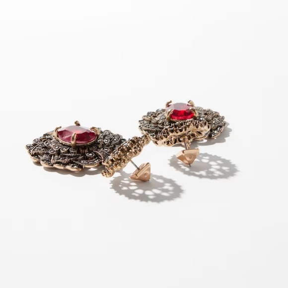 WHBM statement drop earring - Picture 7 of 13
